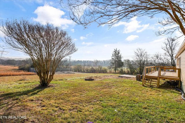 12368 Dry Valley Rd, Loudon, TN 37774