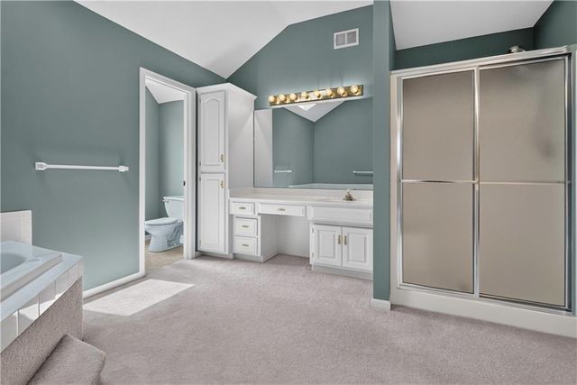 613 SW Derby Drive, Lee's Summit, MO 64081