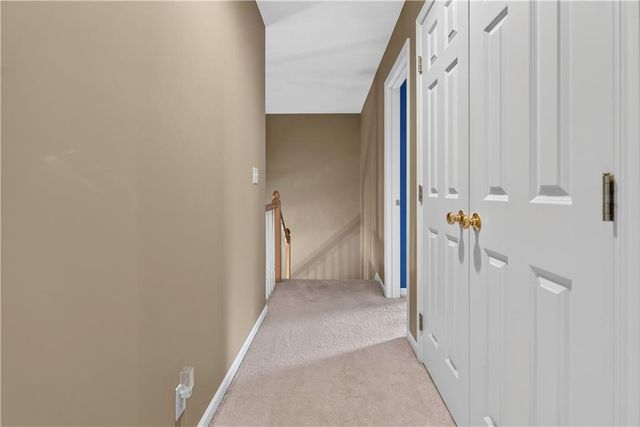 613 SW Derby Drive, Lee's Summit, MO 64081