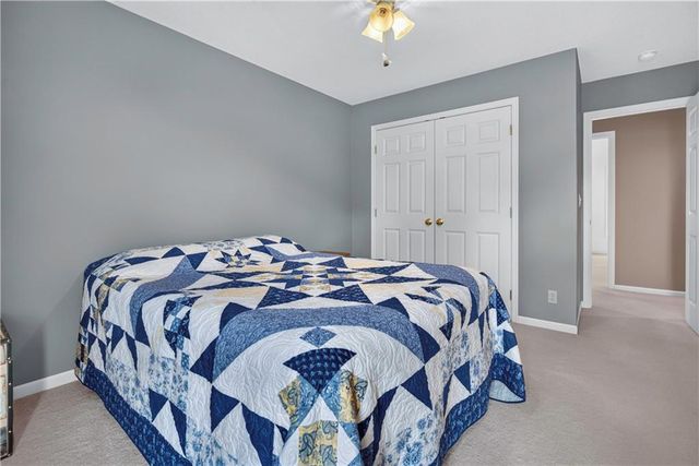 613 SW Derby Drive, Lee's Summit, MO 64081