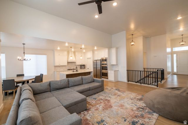 293 N PHEASANT DR, Mapleton, UT 84664