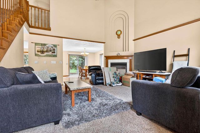 101 E KENNEDY AVENUE, Kimberly, WI 54136