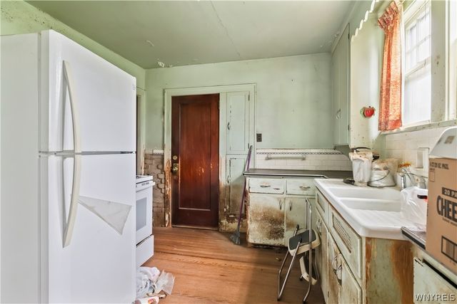 270 Comstock Avenue, Buffalo, NY 14215