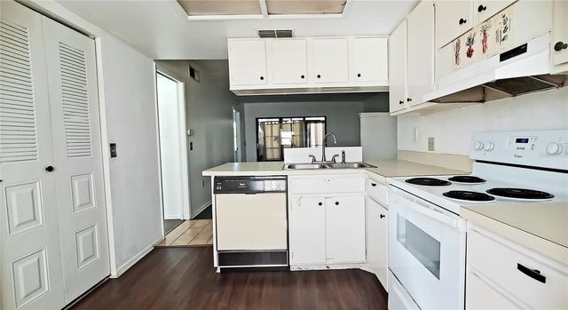 103 MEADOW LANE 103, Oldsmar, FL 34677