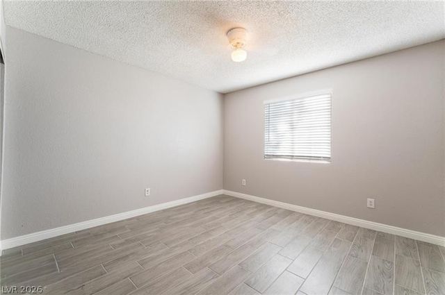 221 Mission Catalina Lane 102, Las Vegas, NV 89107