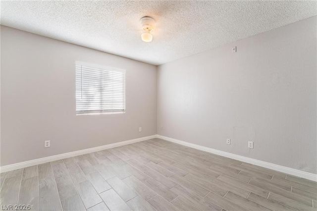 221 Mission Catalina Lane 102, Las Vegas, NV 89107