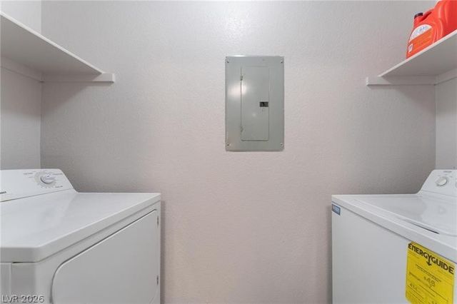 221 Mission Catalina Lane 102, Las Vegas, NV 89107