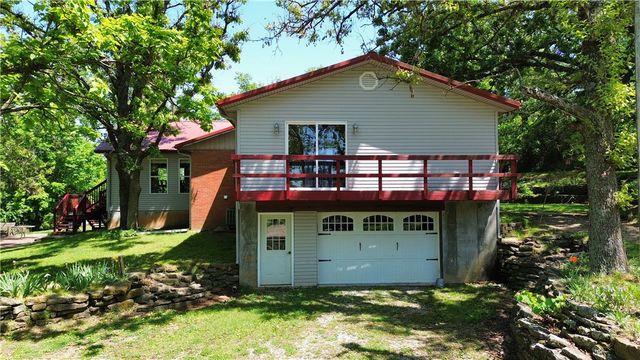 9825 Highway 74, Huntsville, AR 72740