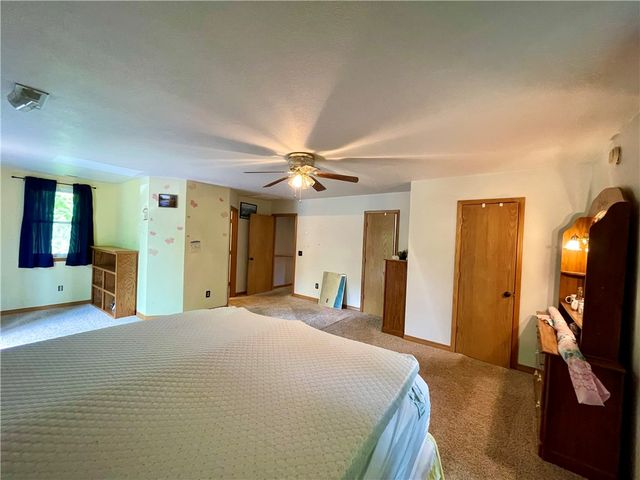 9825 Highway 74, Huntsville, AR 72740