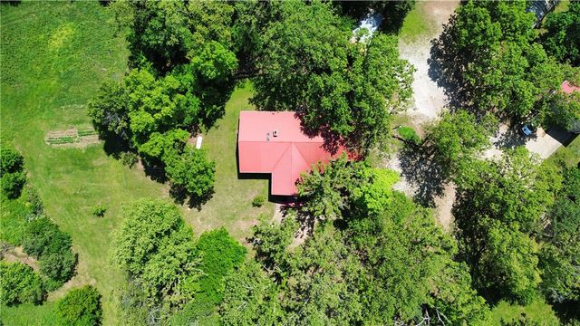 9825 Highway 74, Huntsville, AR 72740