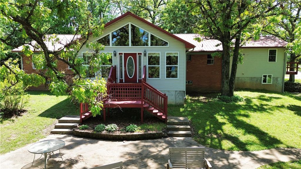 9825 Highway 74, Huntsville, AR 72740
