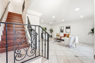 7006 Valmont B, Tujunga, CA 91042