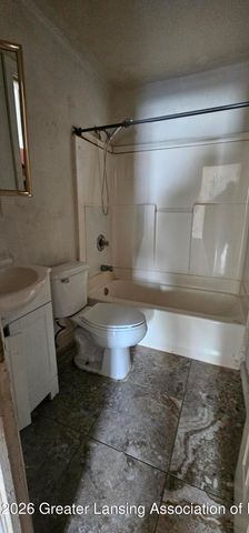 901 Clayton Street, Lansing, MI 48915