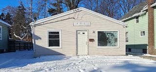 901 Clayton Street, Lansing, MI 48915