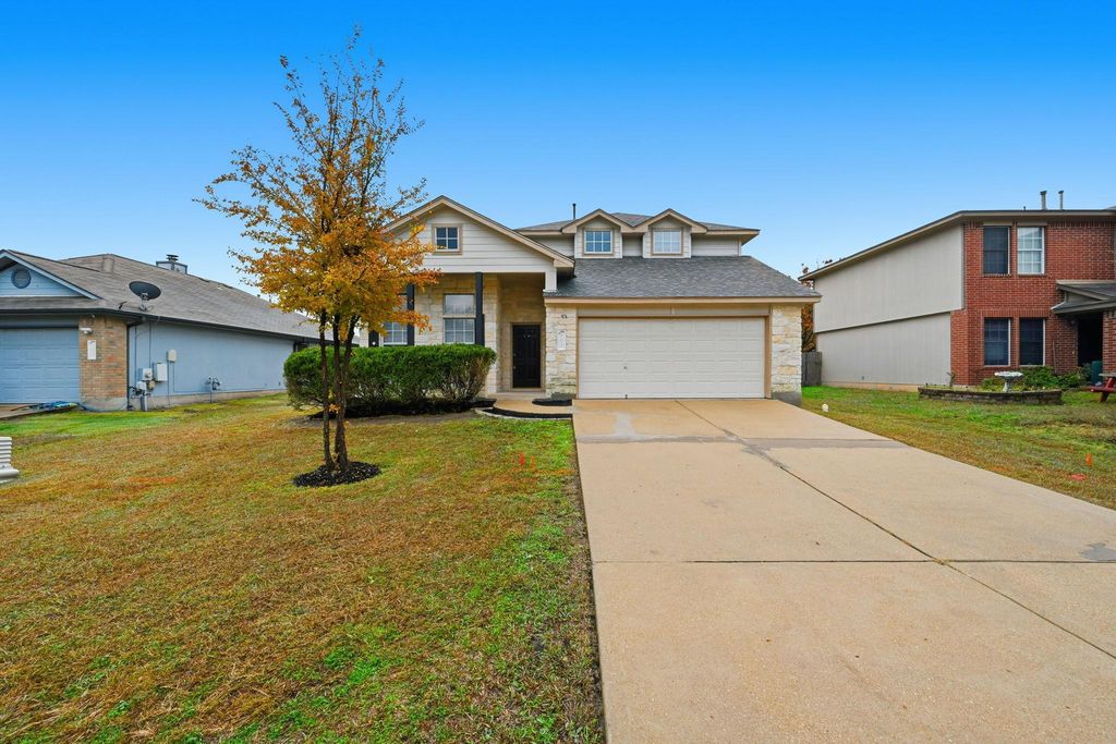 105 Paige BND, Hutto, TX 78634