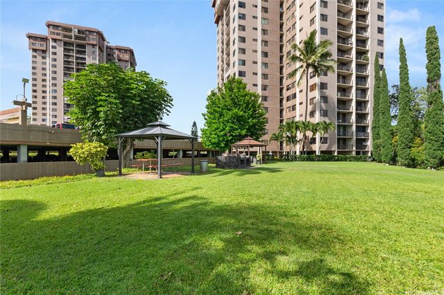 98-501 Koauka Loop A1603, Aiea, HI 96701