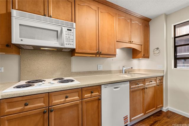 98-501 Koauka Loop A1603, Aiea, HI 96701