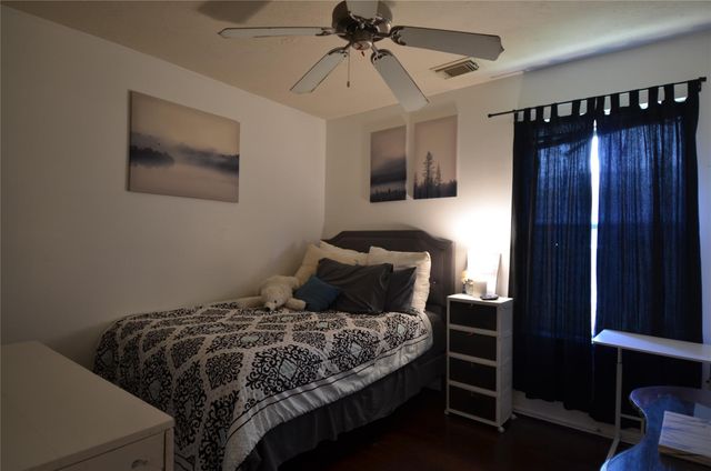 5518 Bowles Court, Spring, TX 77388