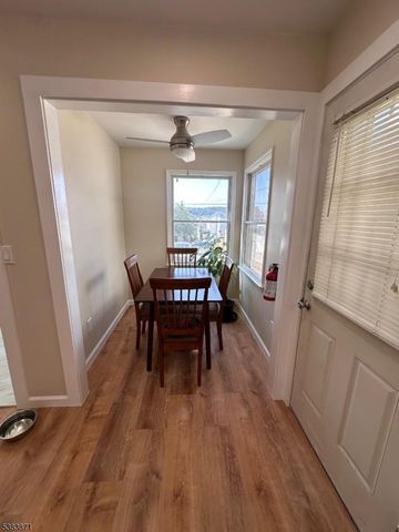 240 Chambers St, Phillipsburg Town, NJ 08865