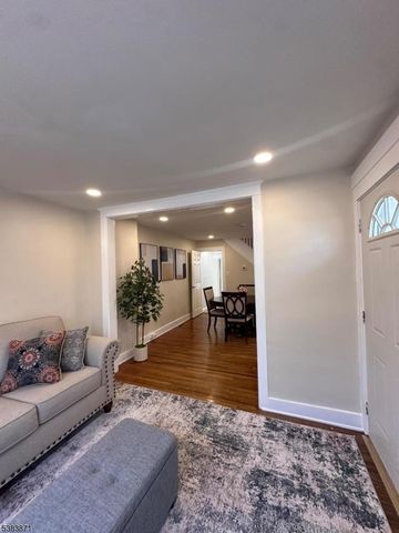 240 Chambers St, Phillipsburg Town, NJ 08865