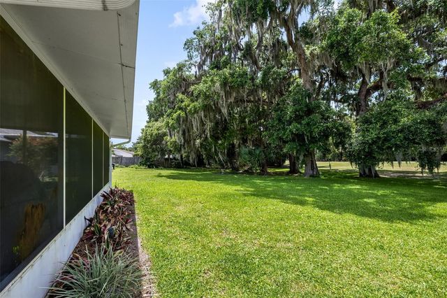 8 COURTNEY PLACE, Palm Coast, FL 32137