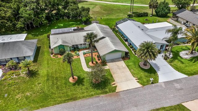 8 COURTNEY PLACE, Palm Coast, FL 32137