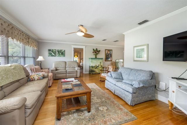 8 COURTNEY PLACE, Palm Coast, FL 32137