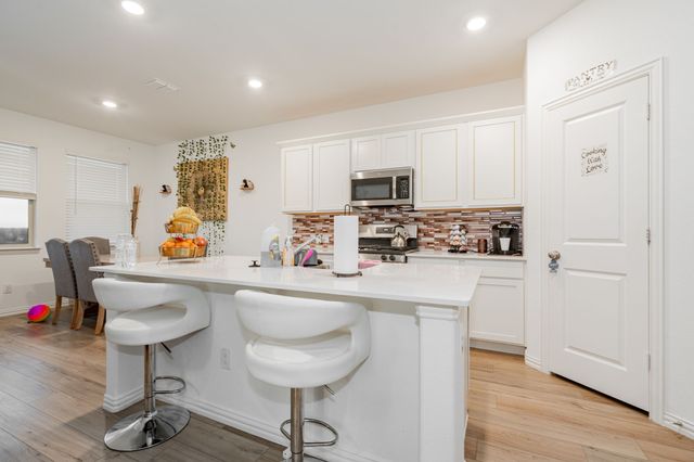 1034 Manuel Drive, Fate, TX 75087