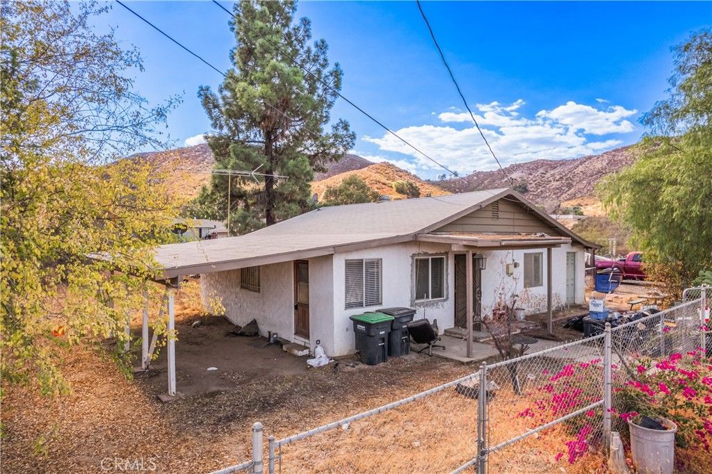 24271 Locust, Menifee, CA 92584 — exterior