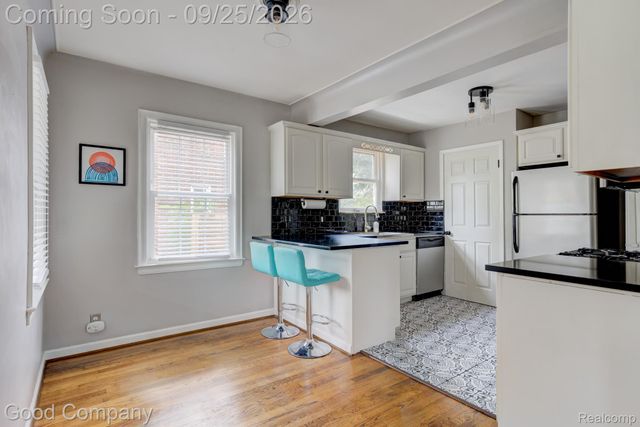 1417 Albany Street, Ferndale, MI 48220