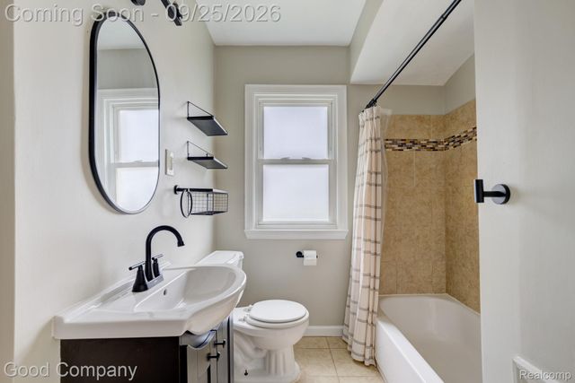 1417 Albany Street, Ferndale, MI 48220