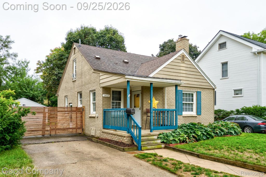 1417 Albany Street, Ferndale, MI 48220