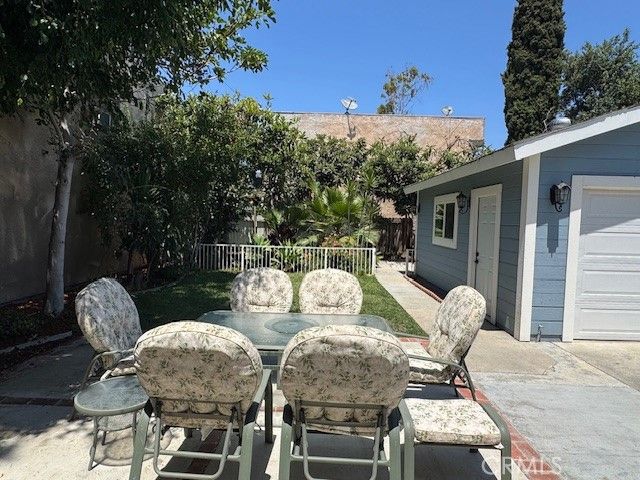 501 E Washington Avenue, Santa Ana, CA 92701