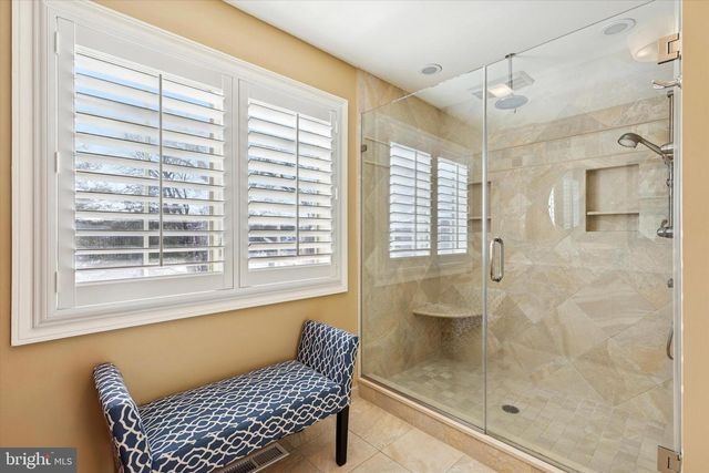 1030 ROSEWOOD DR, Blue Bell, PA 19422