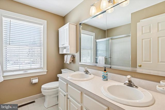 1030 ROSEWOOD DR, Blue Bell, PA 19422