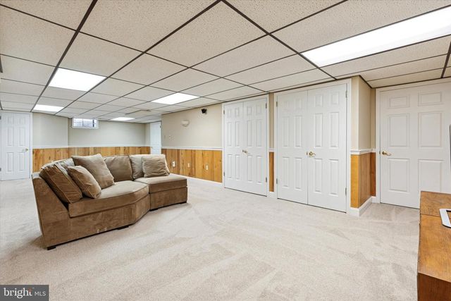 1030 ROSEWOOD DR, Blue Bell, PA 19422