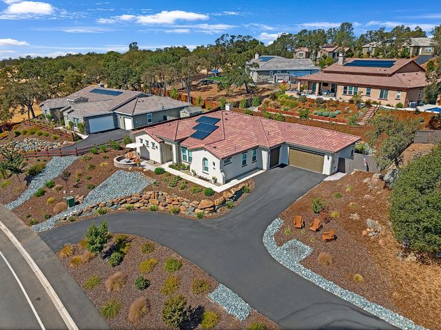 8567 Zinfandel Pkwy, Plymouth, CA 95669