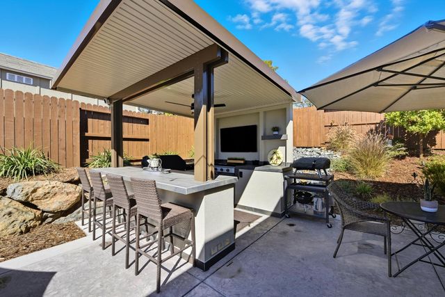 8567 Zinfandel Pkwy, Plymouth, CA 95669