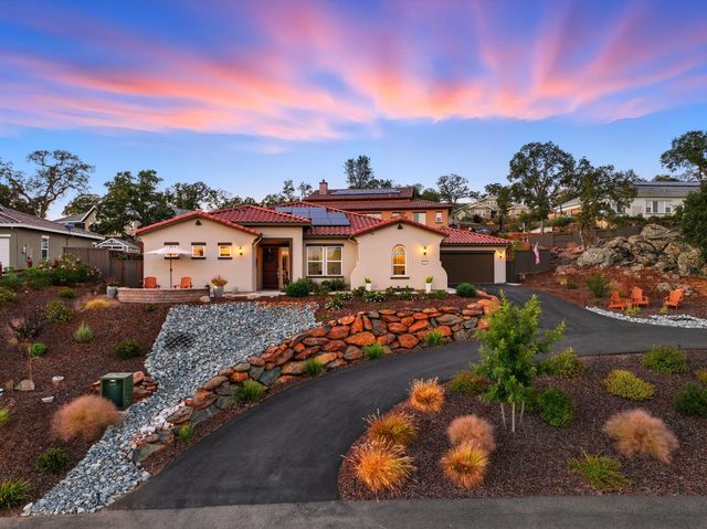 8567 Zinfandel Pkwy, Plymouth, CA 95669