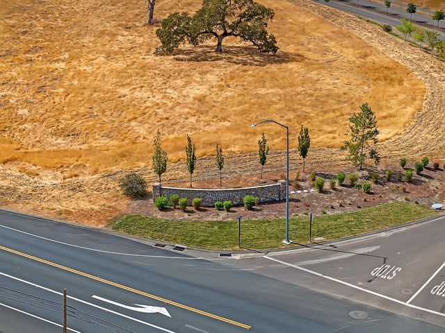 8567 Zinfandel Pkwy, Plymouth, CA 95669