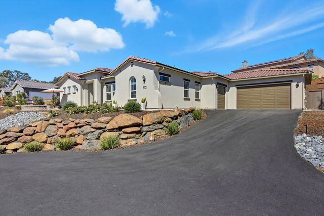 8567 Zinfandel Pkwy, Plymouth, CA 95669