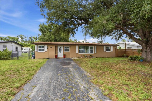 8362 PELICAN ROAD, Englewood, FL 34224