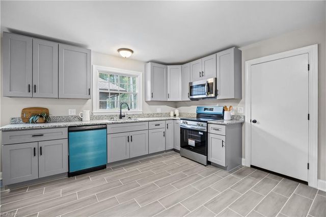 3905 Flagship WAY, Portsmouth, VA 23703