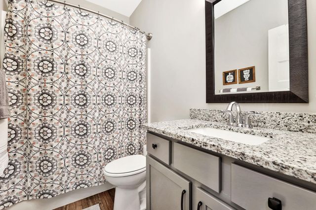 724 E Park Place, Andover, KS 67002