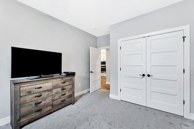 724 E Park Place, Andover, KS 67002