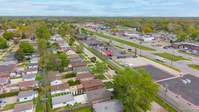6499 Mayburn Street, Dearborn Heights, MI 48127