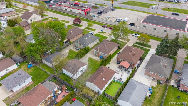 6499 Mayburn Street, Dearborn Heights, MI 48127