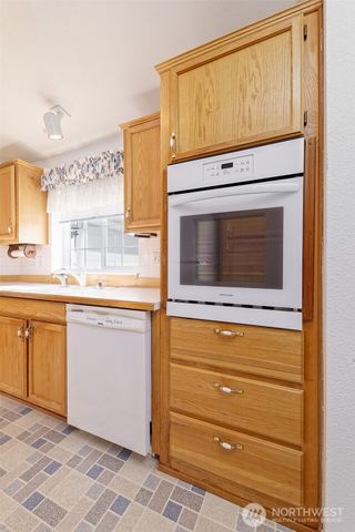 6 Noel Lane, Shelton, WA 98584