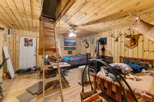 489 Old Jackson Hwy, Loretto, TN 38469