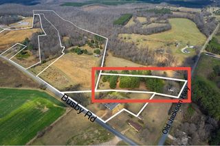 489 Old Jackson Hwy, Loretto, TN 38469